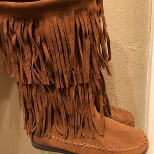 Fringe boots size 8